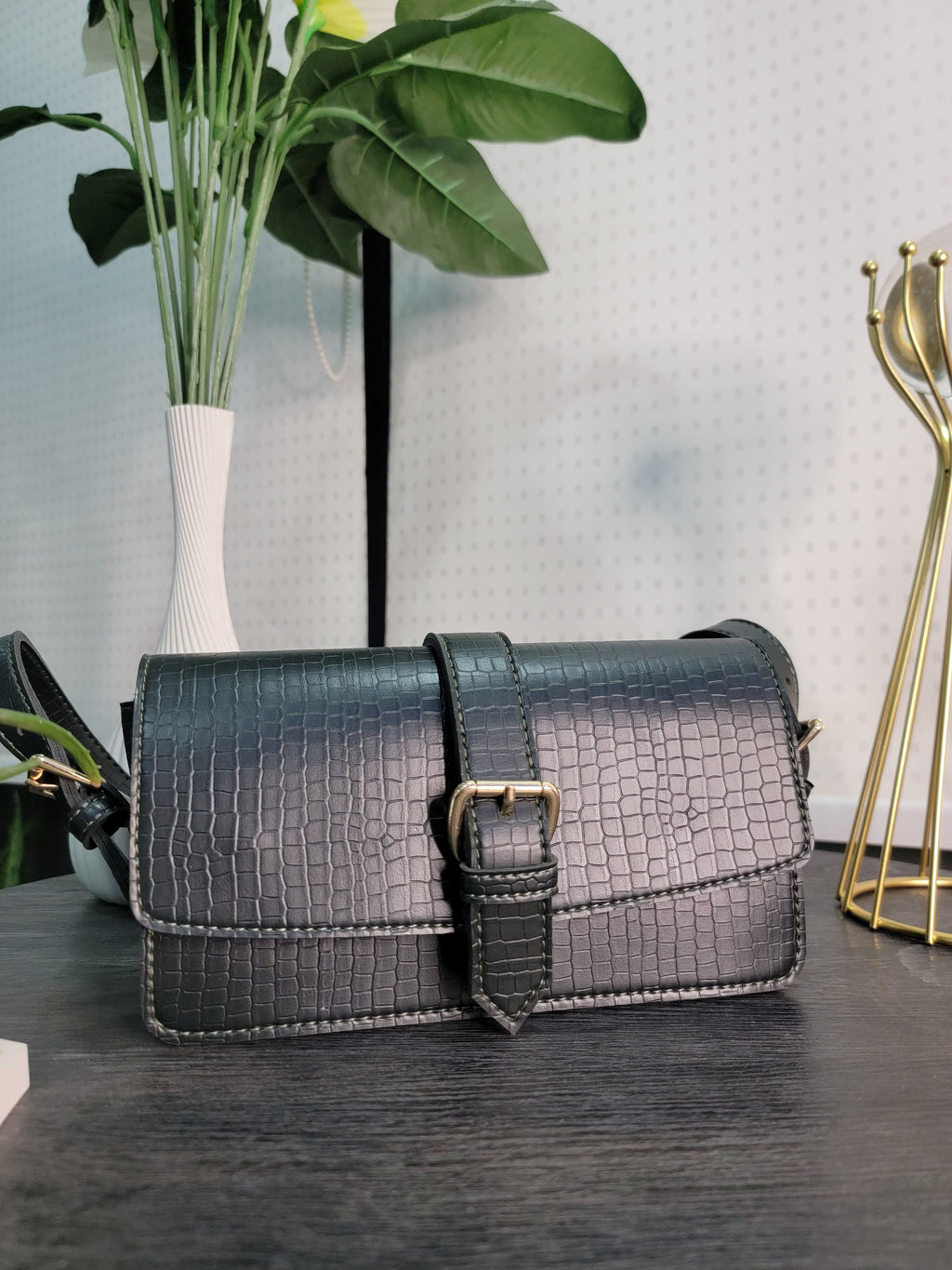 Croc-Textured Buckle Flap Sling Bag – Dark Green