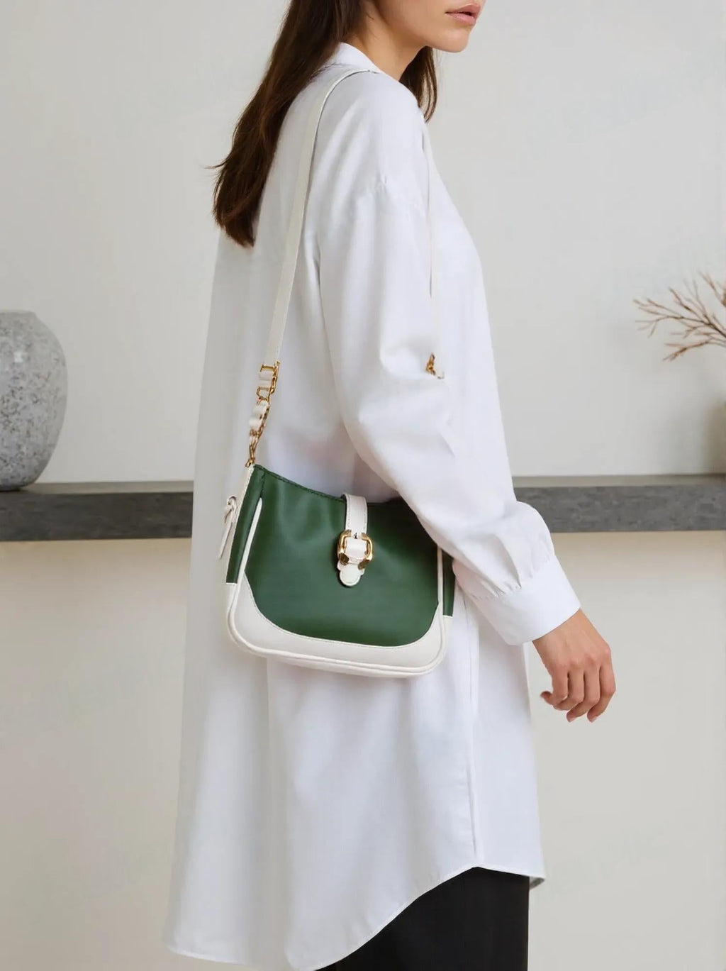 Sleek Two-Tone Saddle Crossbody Bag